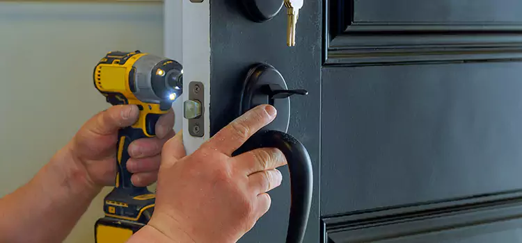 Mobile Automotive Locksmith West Little River